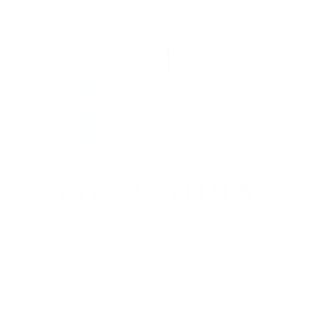 Logo YOGA HINA - blanc sur fond transparent